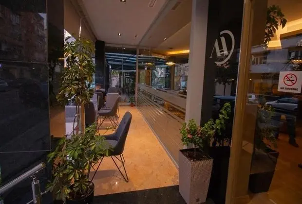 Albanopolis Hotel - Genel