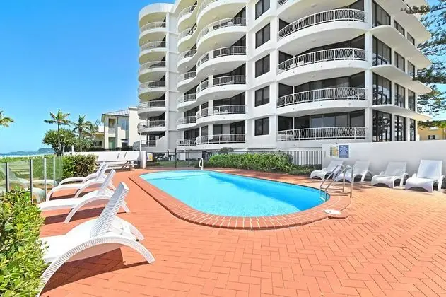 Albatross North Apartments - Havuz