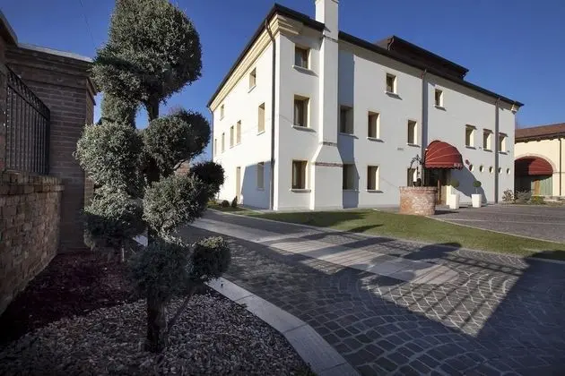 Albergo Antica Corte Marchesini - 1
