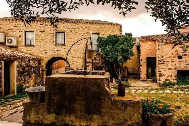 Albergo Diffuso Omu Axiu