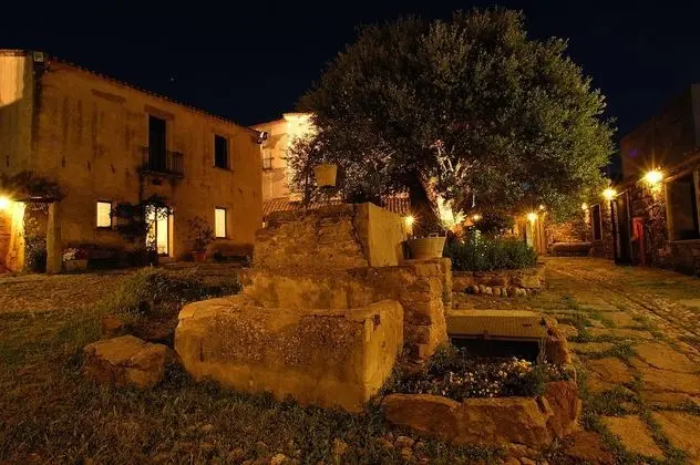 Albergo Diffuso Omu Axiu - Dış Mekan