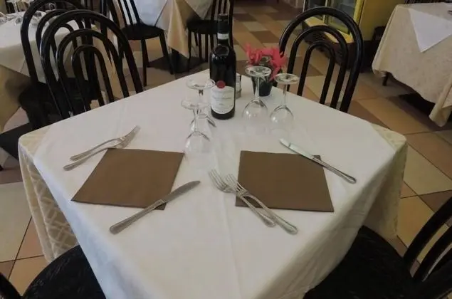 Albergo Ristorante Delfino - Yerinde Yemek