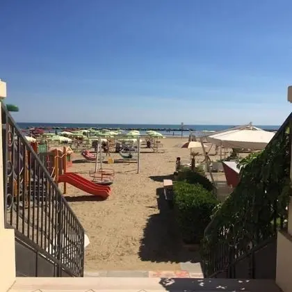 Albergo Roma Spiaggia - Plaj