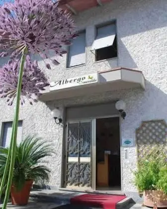 Albergo Smeraldo - Dış Mekan
