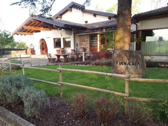 Albergo Vinnaeria La Baita - Dış Mekan