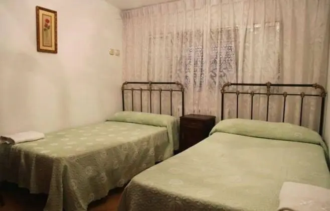 Albergue Turistico Torre de Sabre - Oda