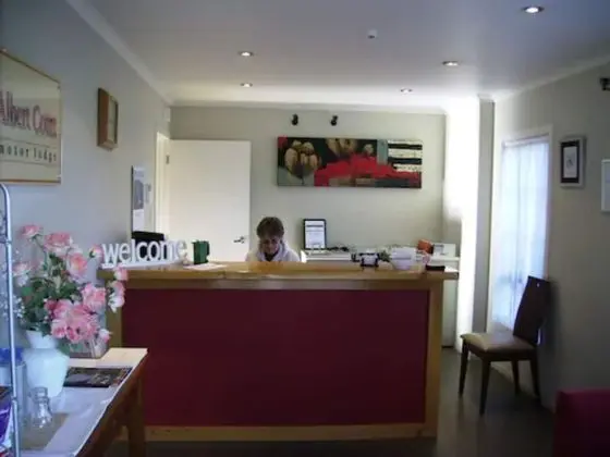 Albert Court Motor Lodge - Lobi