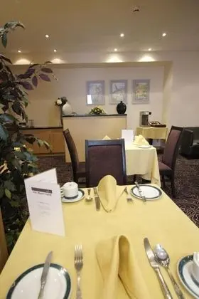 Albert Hotel - Yerinde Yemek