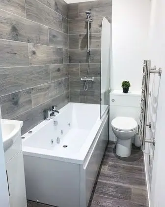 Albert Luxury Hottub and Jacuzzi Apartments - Banyo Tipleri
