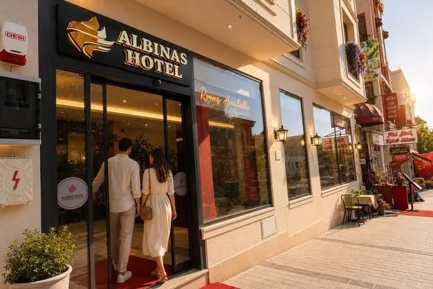 Albinas Hotel Old City - Dış Mekan