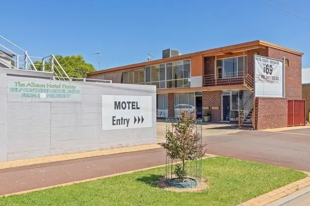 Albion Hotel Motel