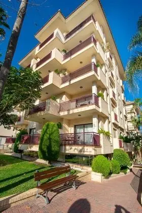 Albir Confort Avenida Apartamentos - Dış Mekan