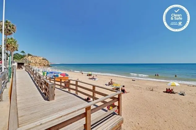 Albufeira Beach by Homing