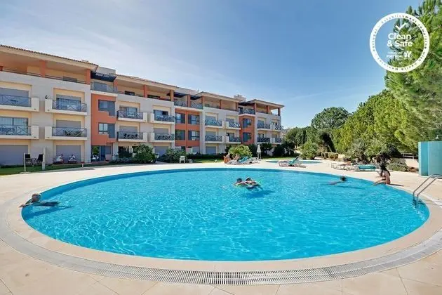 Albufeira Corcovada With Pool by Homing