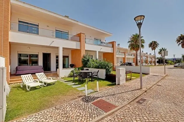 Albufeira Garden Villa With Pool by Homing