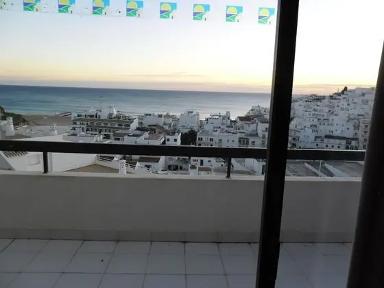Albufeira Sea View by Rentals in Algarve (51)