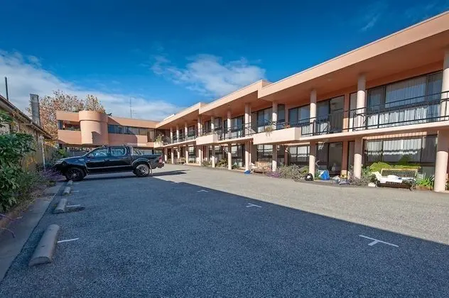 Albury Winsor Park Motor Inn - Dış Mekan