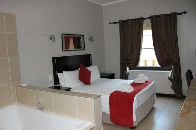 Alcazaba Lodges - Oda