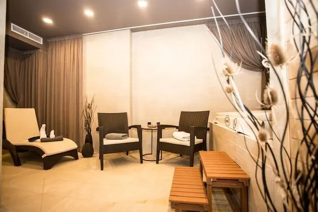 Alchemist Apartment - Spa