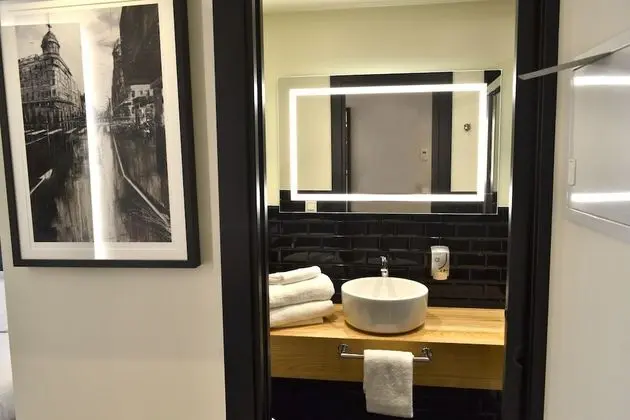 Alda Galería Coruña - Banyo Tipleri