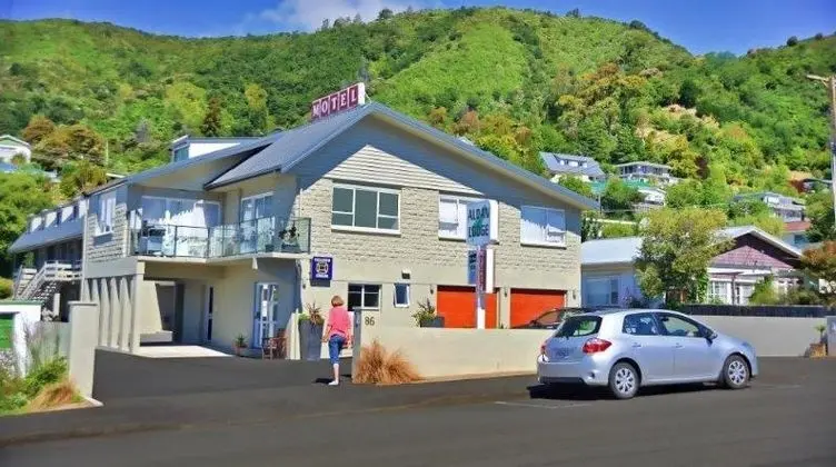 Aldan Lodge Motel