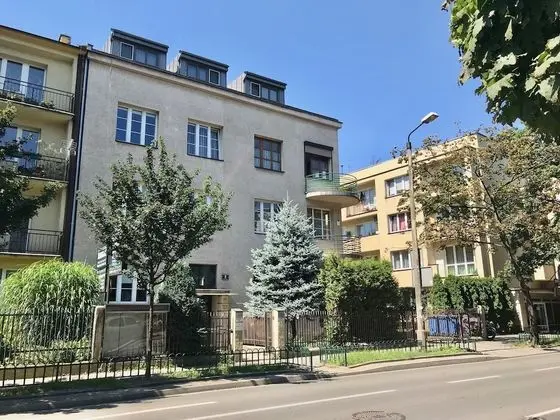 Alder Apartments
