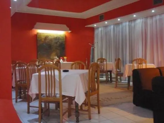 Aldi Hotel - Yeme / İçme