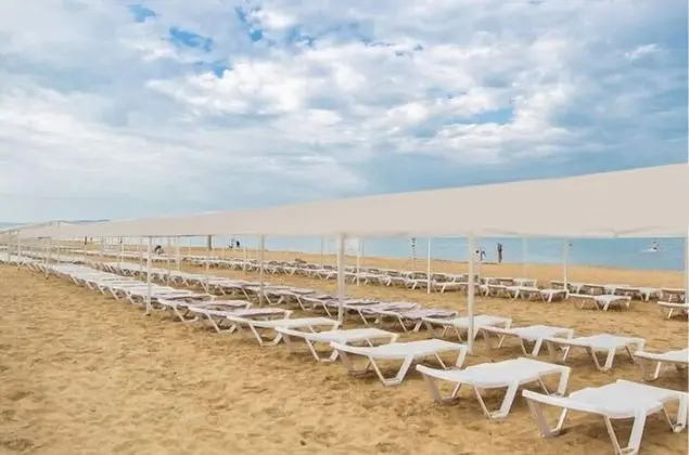 Alean Family Hotel Usadba - Plaj
