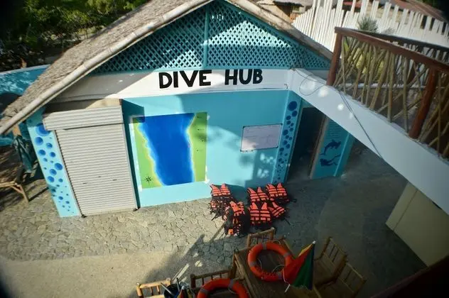 Alegria Dive Resort