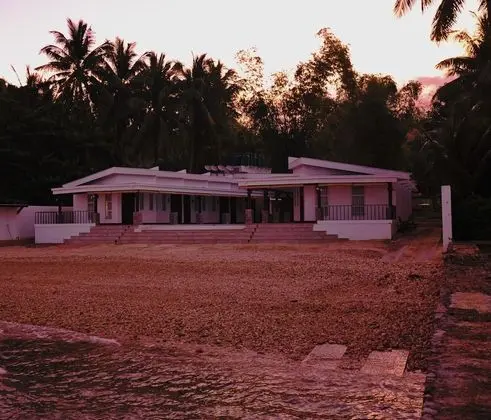 Alegria Water Front Beach House