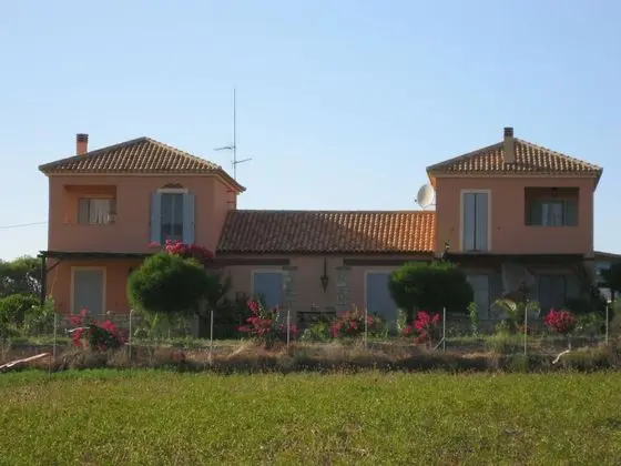 Alekos Beach Houses - Natura Rossa - Dış Mekan