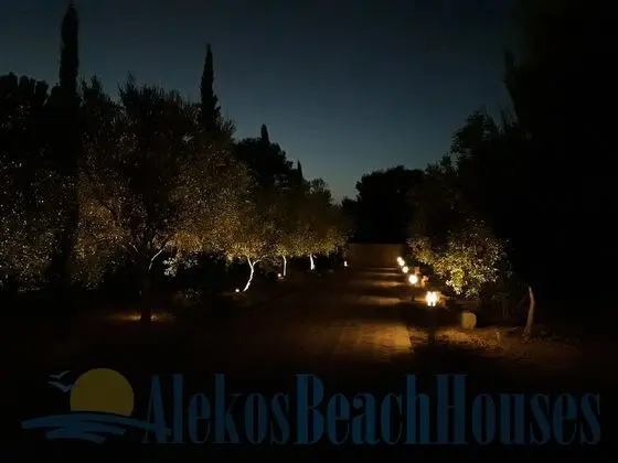 Alekos Beach Houses - Natura Verde