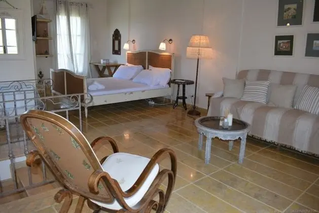 Alekos Beach Houses - Natura Verde - Oda