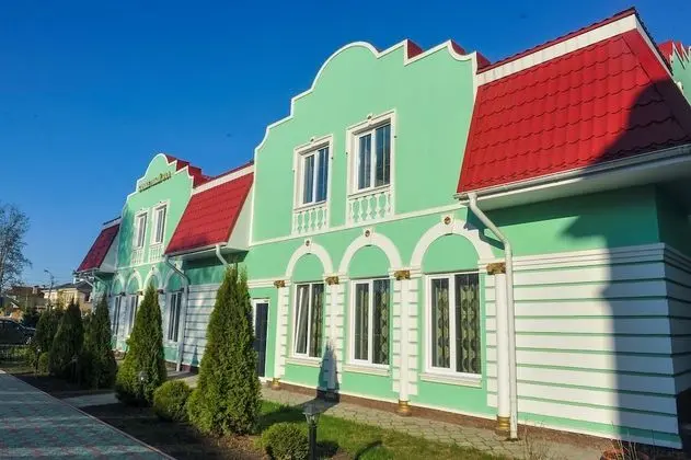 Hotel Aleksandriya Peterhof - Dış Mekan