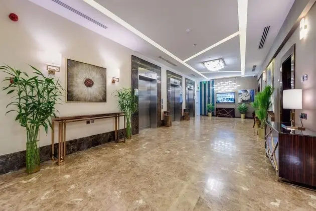 Alertiqaa Hotel - Lobi
