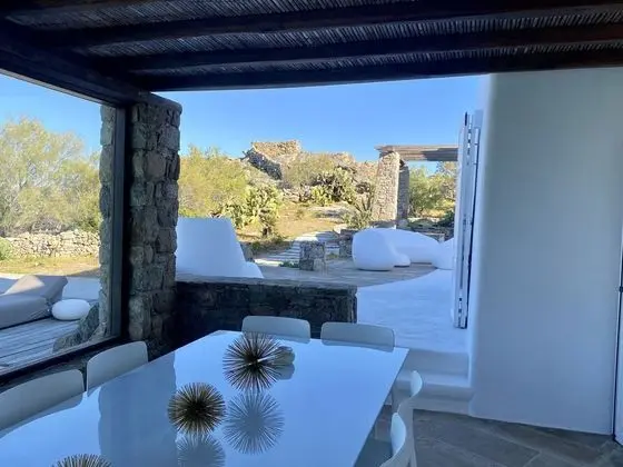 Villa Alessandra - Near Ornos Beach - Dış Mekan