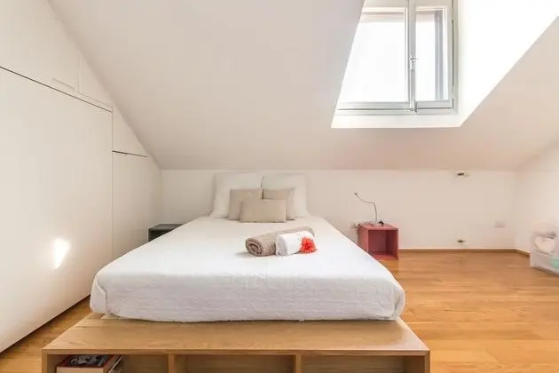 Alessia's Flat - L'8 e Mezzo