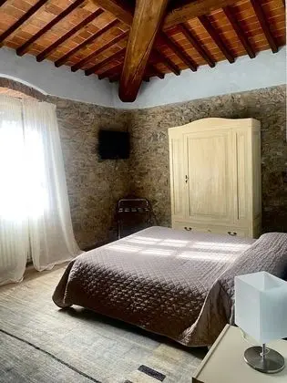 Alessio Room Overlooking the Vineyards of Tuscany