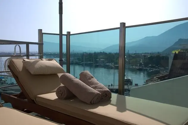 Alesta Yacht Hotel - Havuz
