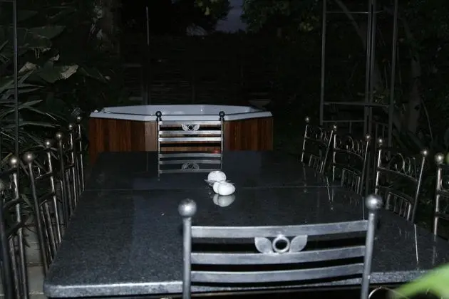 Aletheim Guest House Collection - Dış Mekan