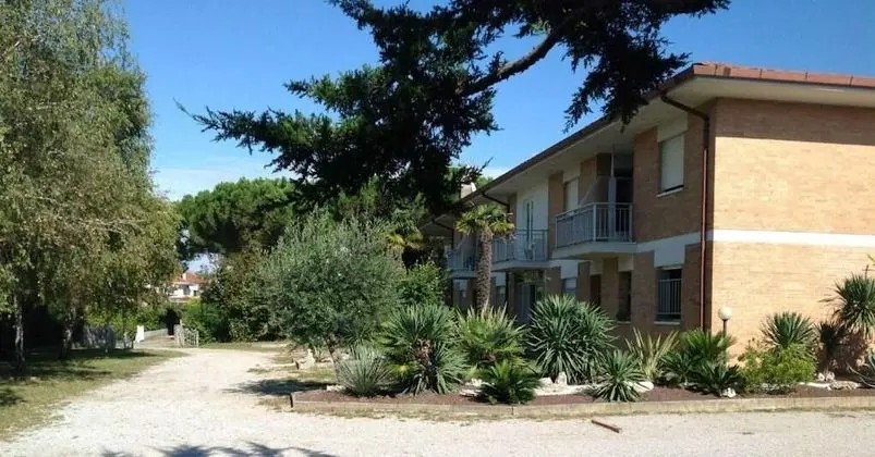 Hotel Alex