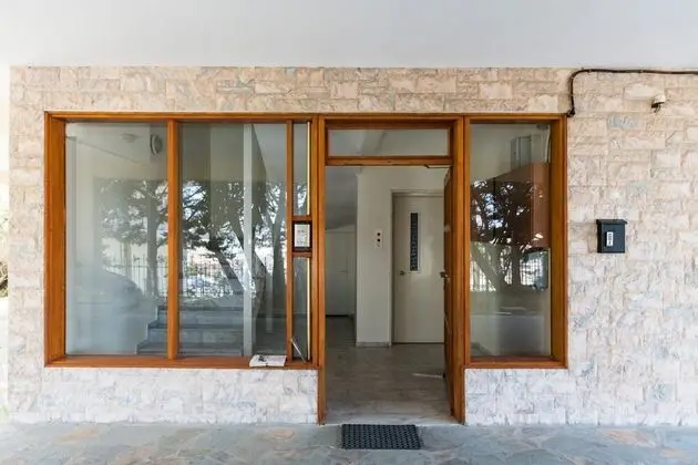 Alexander Apartments Airport - Dış Mekan