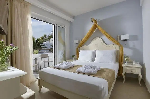 Alexander Beach Hotel & Village Resort - Oda