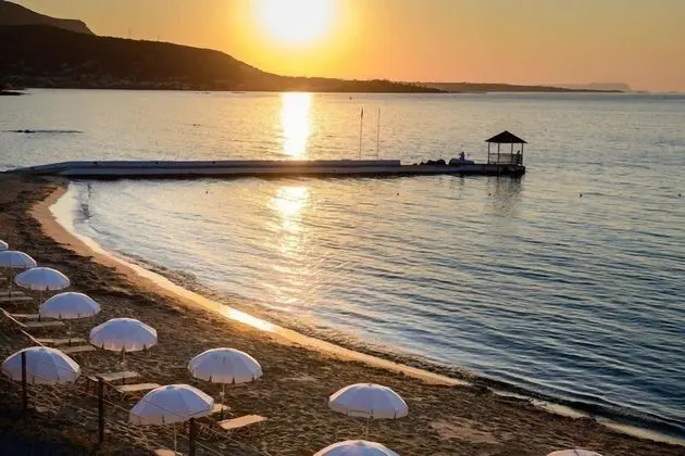 Alexander Beach Hotel & Village Resort - Plaj
