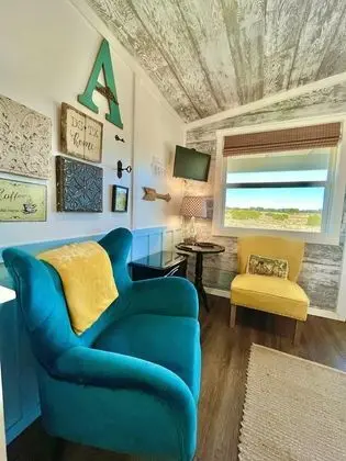 The Alexander at Creek Road - Lobi