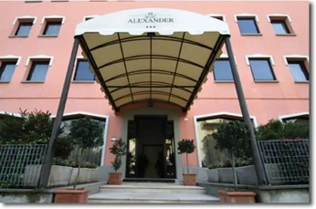 Hotel Alexander - Dış Mekan