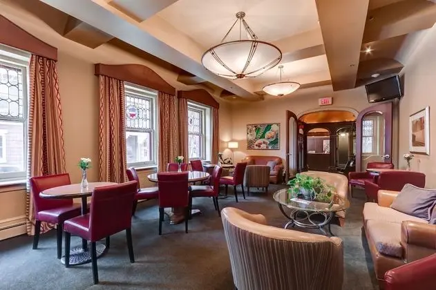 Alexander Inn - Yerinde Yemek