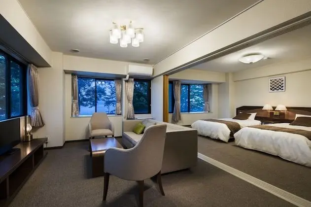 Hotel Alexander Royal Resort Yamanakako - Oda
