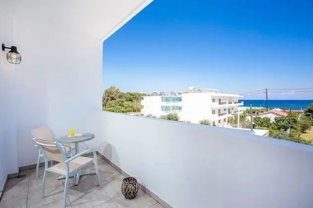 Alexander Studios & Suites - Adults Only - Oda Manzaraları