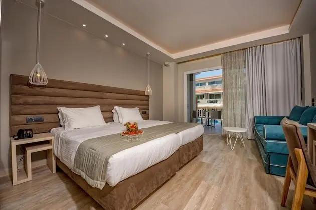 Alexandra Beach Resort & Spa - Oda